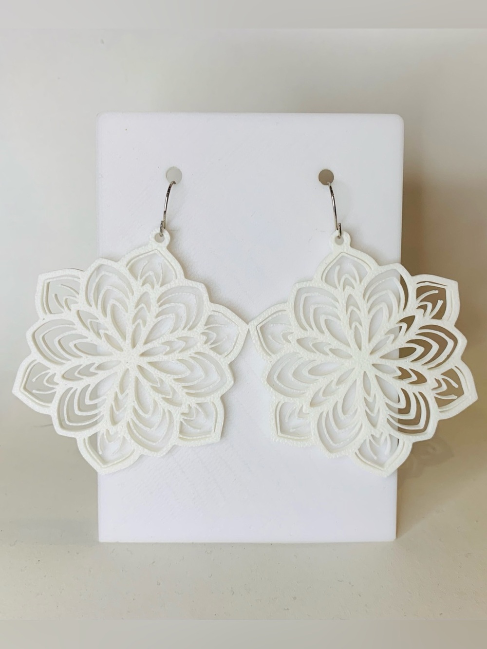 White Floral Filigree Drop Earrings - Lightweight Womenβs Accessories